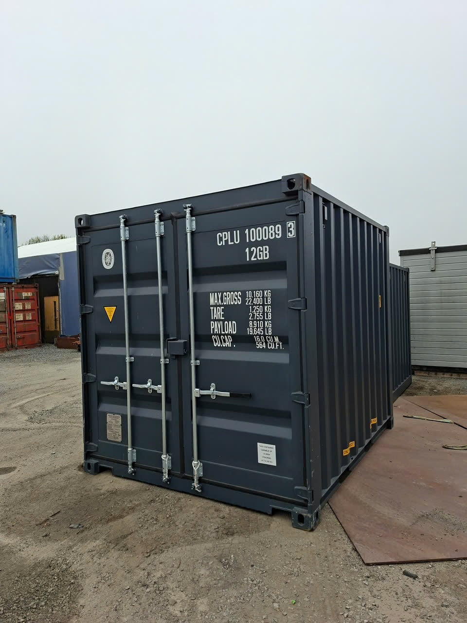 Container Maritime ISO 10 Pieds Neuf RAL 7016 – Stockage Sécurisé