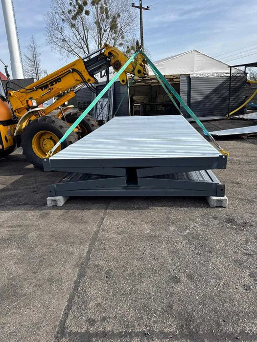 Conteneurs Pliables et Assemblés – Neufs, Isolés et Polyvalents 3 variantes;