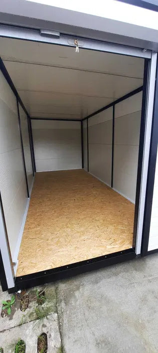 Conteneur de stockage isolé – 11 m²