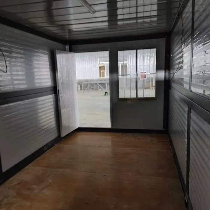 Conteneurs Pliables et Assemblés – Neufs, Isolés et Polyvalents 3 variantes;