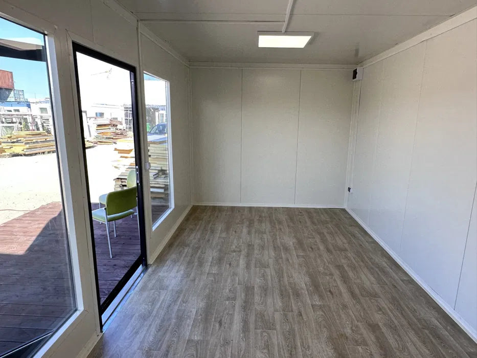 Conteneur Pavillon commercial neuf 3 x 6 m – Disponible immédiatement